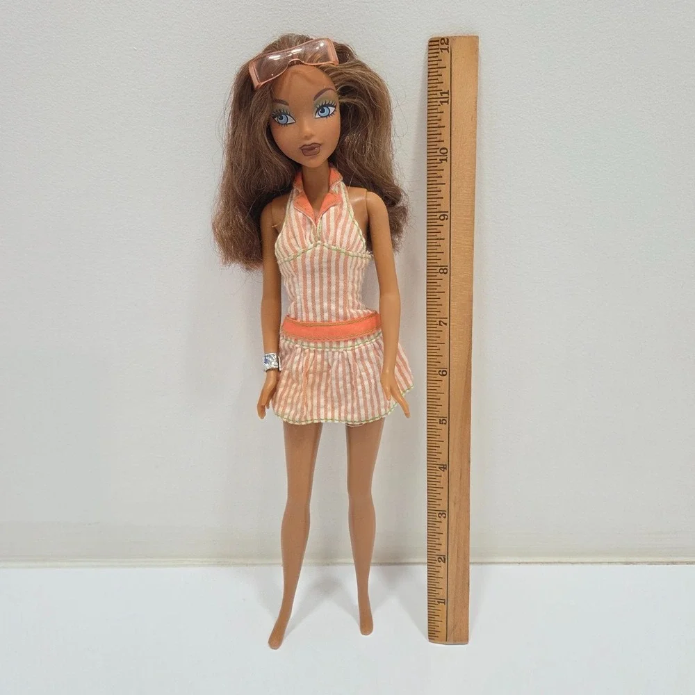 My Scene Miami Getaway Madison Barbie Doll 2004 Dress & Sunglasses